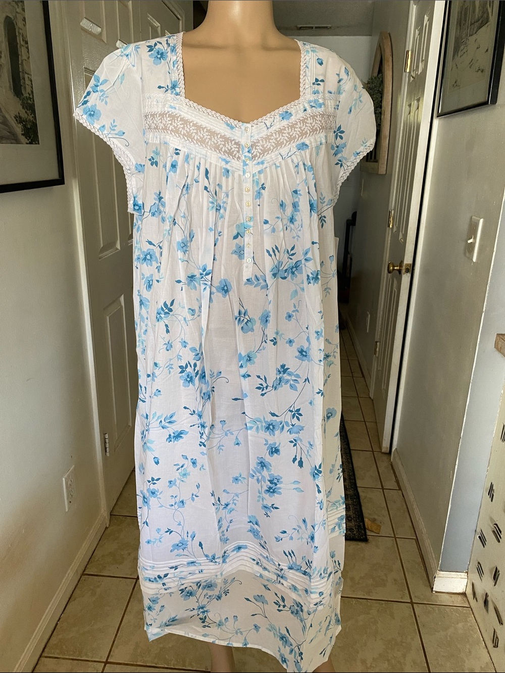 Eileen West White Nightgown with Blue Floral Print and Lace Trim